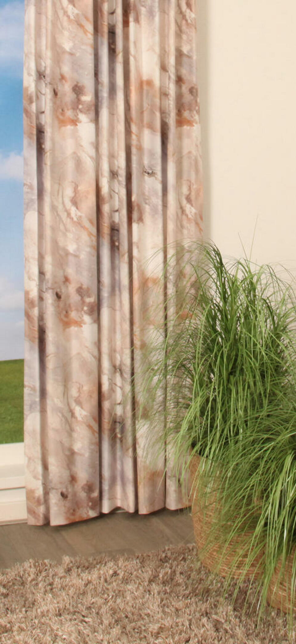 Mallabia is een vlamvertragende velourskwaliteit in natuurlijke en rijke kleuren