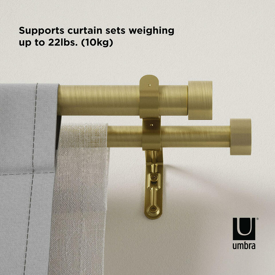 De Cappa gordijnroede van Umbra heeft een metalen finish waardoor deze modern en klassiek oogt