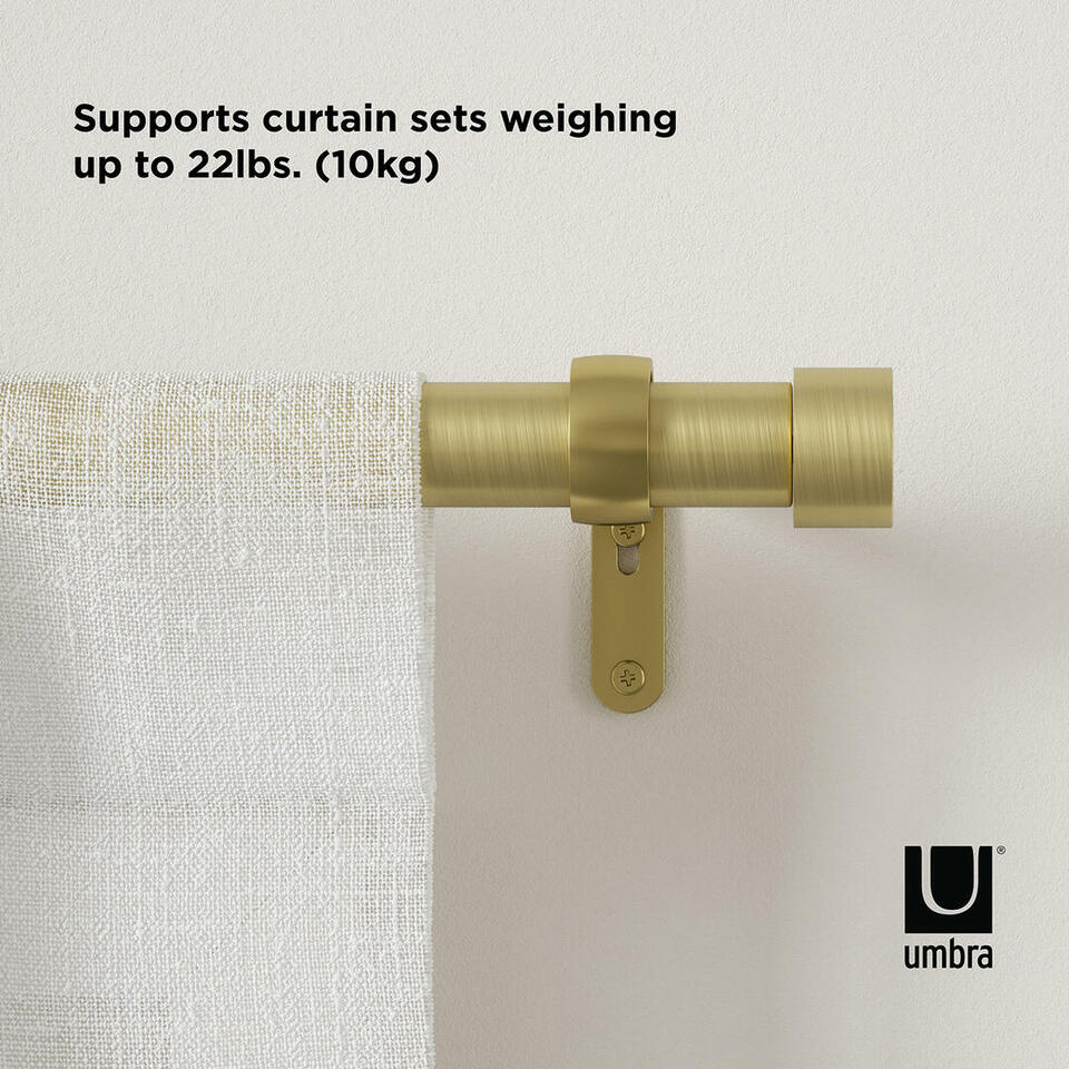 De Cappa gordijnroede van Umbra is super stylish uit en door de metalen finish oogt deze modern en klassiek tegelijk