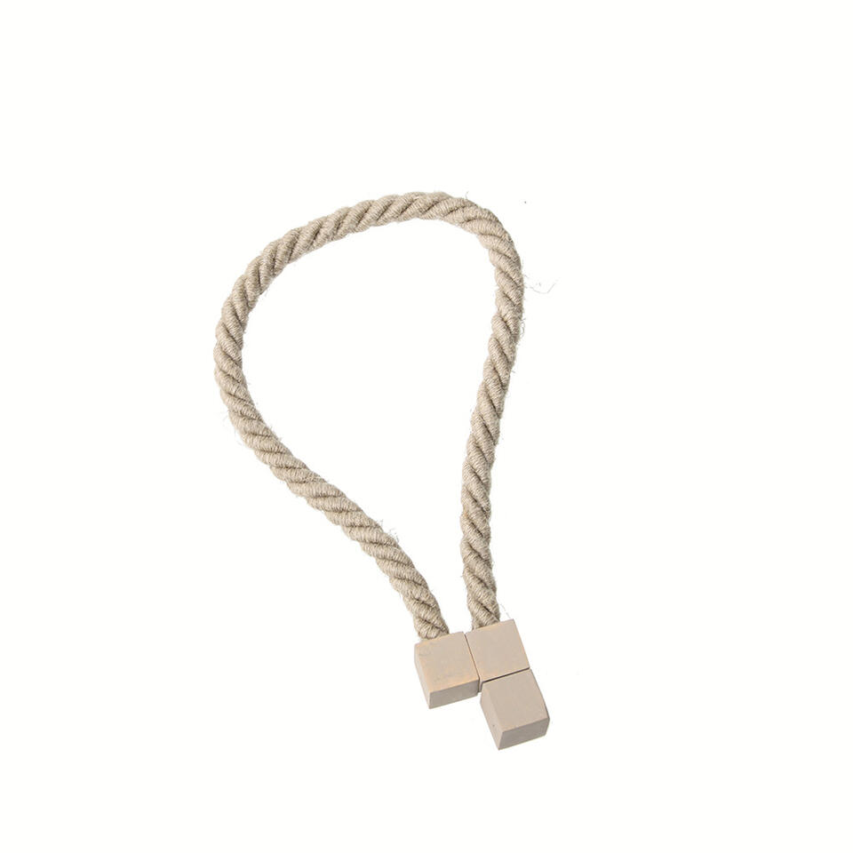 Magneet embrasse Balkan in een ecrukleur. Grof gedraaid koord met een sterke verschuifbare magneet